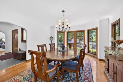 Dining - 1270 Mckendrie St, San Jose, CA 95126 photo 2 of 5