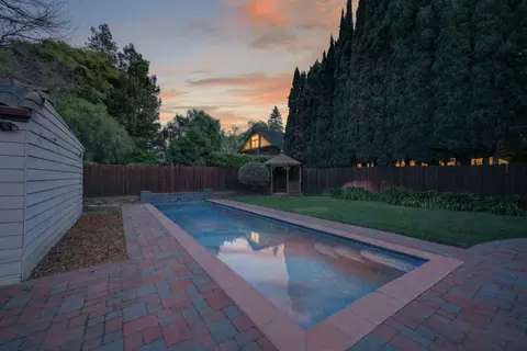 Exterior - 1270 Mckendrie St, San Jose, CA 95126 photo 12 of 15