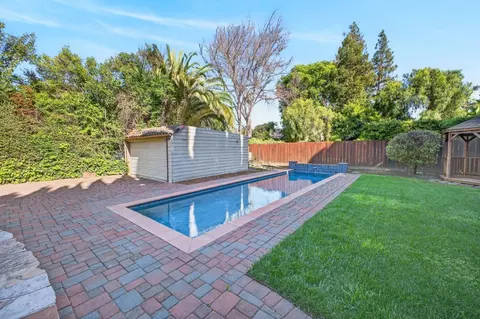 Exterior - 1270 Mckendrie St, San Jose, CA 95126 photo 14 of 15