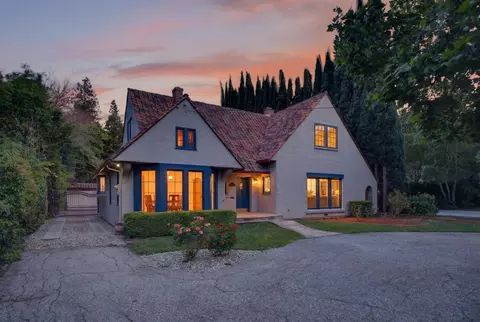 1270 Mckendrie St, San Jose, CA 95126