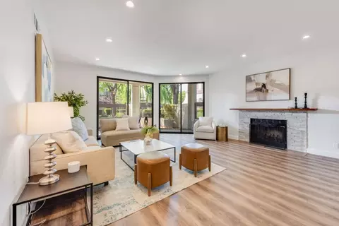 540 Shorebird Cir 21106, Redwood City, CA 94065