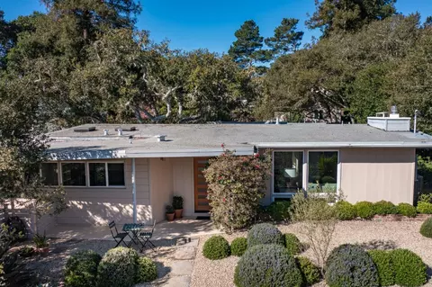 25037 Valley Pl, Carmel, CA 93923