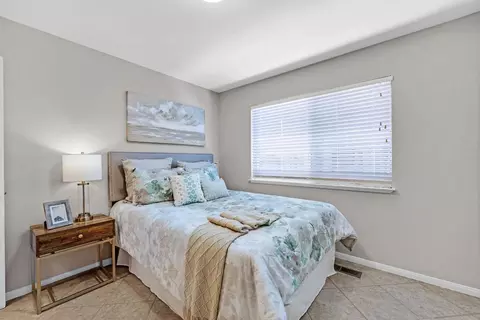 Bedroom - 48875 Chenin Blanc Dr, Fremont, CA 94539 photo 3 of 3