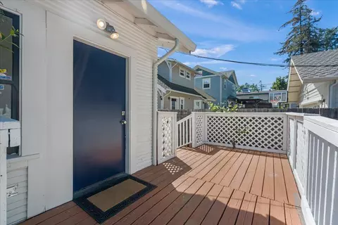 Exterior - 111 5th St, Gilroy, CA 95020 photo 6 of 9