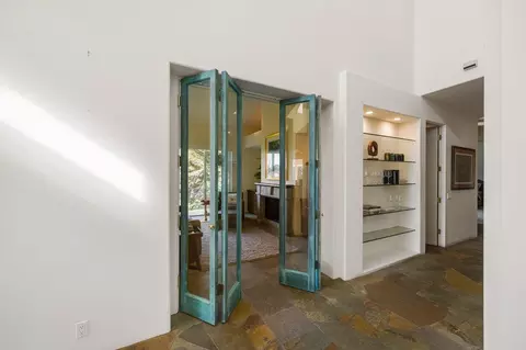 Entry Way - 17 Ashdown Pl, Half Moon Bay, CA 94019 photo 3 of 4