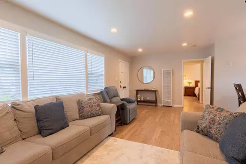 Reata St, Salinas, CA 93906 photo 9