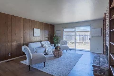 Living - 611 Argentine Dr, Salinas, CA 93905 photo 3 of 5