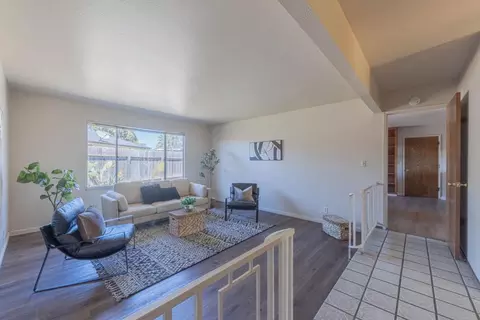 Living - 611 Argentine Dr, Salinas, CA 93905 photo 1 of 5