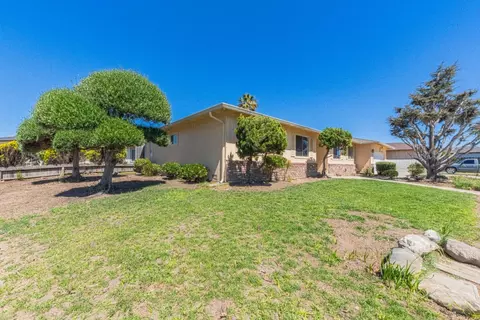 Exterior - 611 Argentine Dr, Salinas, CA 93905 photo 2 of 7