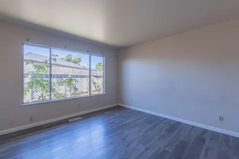 Living - 611 Argentine Dr, Salinas, CA 93905 photo 5 of 5