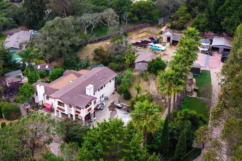 View/Area - 18171 Berta Canyon Rd, Salinas, CA 93907 photo 2 of 6
