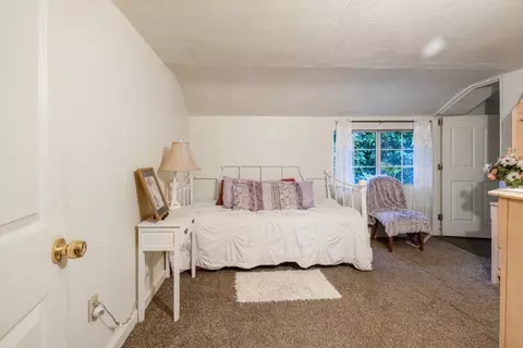 Bedroom - 18171 Berta Canyon Rd, Salinas, CA 93907 photo 1 of 3