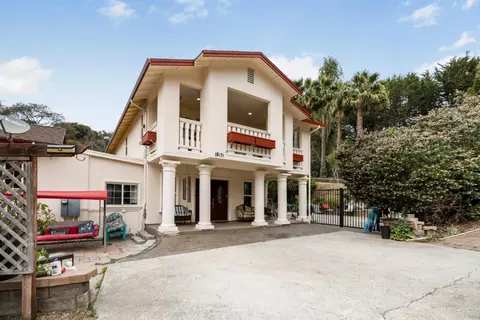 18171 Berta Canyon Rd, Salinas, CA 93907