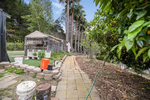 Exterior - 18171 Berta Canyon Rd, Salinas, CA 93907 photo 8 of 8