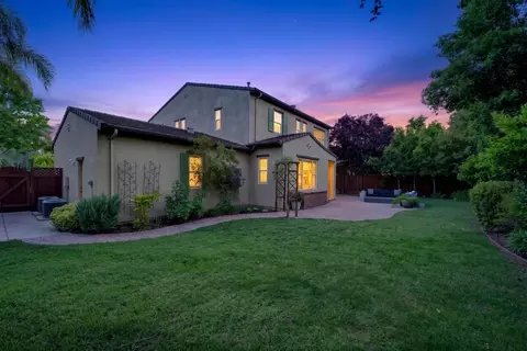 Exterior - 7532 Strath Pl, Gilroy, CA 95020 photo 10 of 14