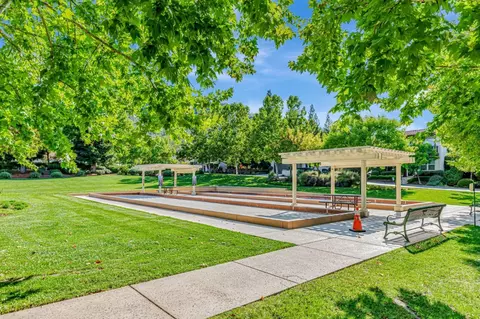 View/Area - 7532 Strath Pl, Gilroy, CA 95020 photo 5 of 9
