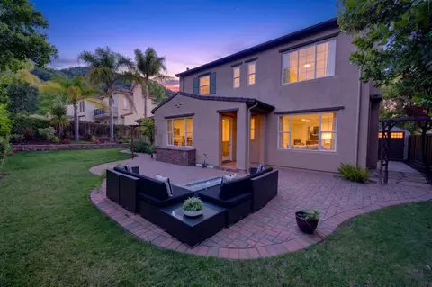 Exterior - 7532 Strath Pl, Gilroy, CA 95020 photo 7 of 14