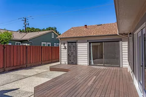 Exterior - 234 E Hedding St, San Jose, CA 95112 photo 6 of 7