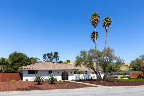 20090 Portola Dr, Salinas, CA 93908