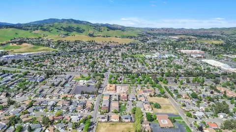 View/Area - 2256 Dorset Ln, Fairfield, CA 94533 photo 1 of 4