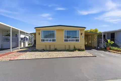 150 Kern St 29, Salinas, CA 93905