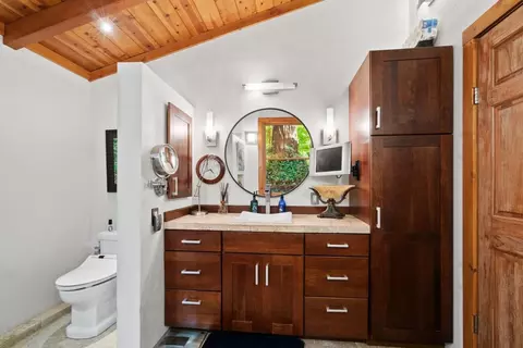 Bath - 15101 Two Bar Rd, Boulder Creek, CA 95006 photo 4 of 4