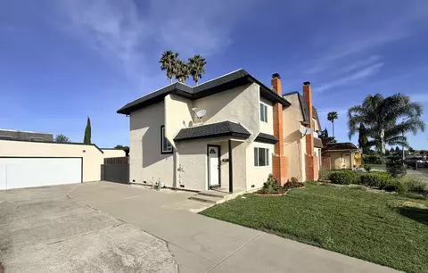 2423 Baltic Dr, Fairfield, CA 94533