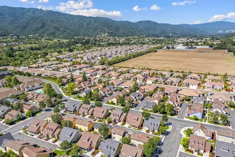 View/Area - 1540 Rosette Way, Gilroy, CA 95020 photo 5 of 12