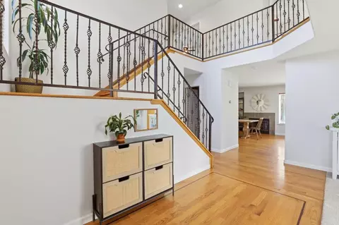 Entry Way - 9610 Eagle Vw, Gilroy, CA 95020 photo 1 of 3
