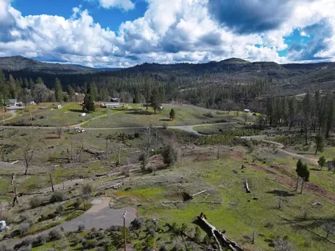 Old Emigrant Trail West, Mountain Ranch, CA 95246