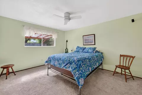 Bedroom - 517 Tuttle Ave, Watsonville, CA 95076 photo 2 of 3