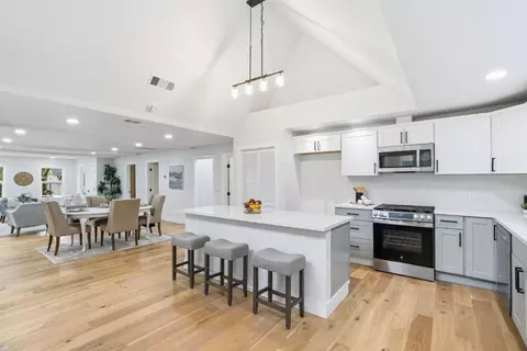 Entry Way - 610 Nestora Ave, Aptos, CA 95003 photo 1 of 1