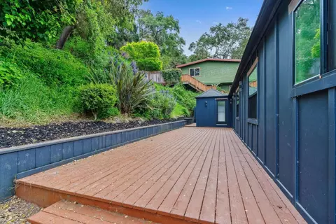 Exterior - 610 Nestora Ave, Aptos, CA 95003 photo 5 of 9
