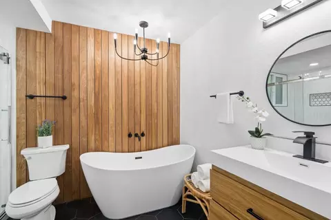 Bath - 610 Nestora Ave, Aptos, CA 95003 photo 1 of 6