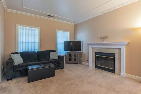 Living - 967 Hancock St, Salinas, CA 93906 photo 1 of 5