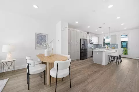 Dining - 323 Alviso Ter, Sunnyvale, CA 94085 photo 1 of 1