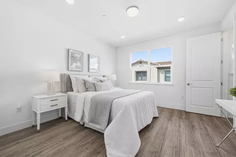 Bedroom - 323 Alviso Ter, Sunnyvale, CA 94085 photo 1 of 7