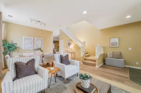 Living - 4460 Peninsula Point Dr, Seaside, CA 93955 photo 2 of 4