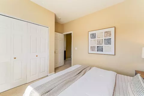 Bedroom - 4460 Peninsula Point Dr, Seaside, CA 93955 photo 5 of 7