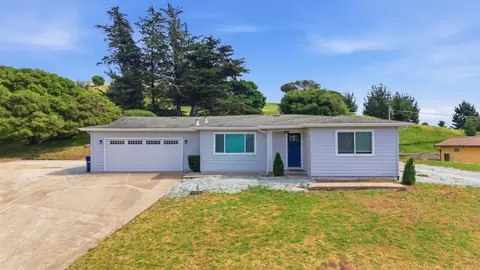 10867 Assisi Way, Salinas, CA 93907 photo 2