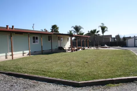 1738 H Santa Ana H, Hollister, CA 95023
