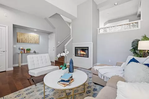 Living - 71 Patrick Way, Half Moon Bay, CA 94019 photo 2 of 4