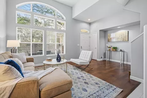 Living - 71 Patrick Way, Half Moon Bay, CA 94019 photo 3 of 4
