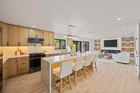 19997 Twilight Ct, Cupertino, CA 95014