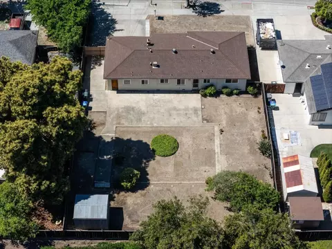 View/Area - 309 Tyrella Ave, Mountain View, CA 94043 photo 2 of 5