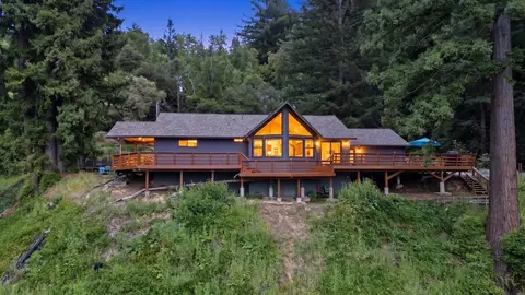 16000 Redwood Lodge Rd, Los Gatos, CA 95033