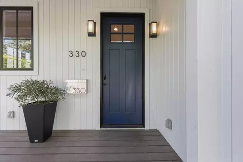 330 Grand St, Redwood City, CA 94062