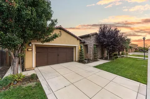 Exterior - 3716 Chiavari Way, Manteca, CA 95337 photo 2 of 13