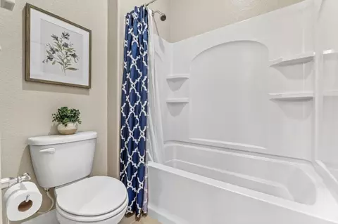 Bath - 3716 Chiavari Way, Manteca, CA 95337 photo 7 of 7