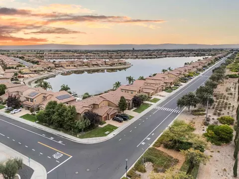 View/Area - 3716 Chiavari Way, Manteca, CA 95337 photo 3 of 5